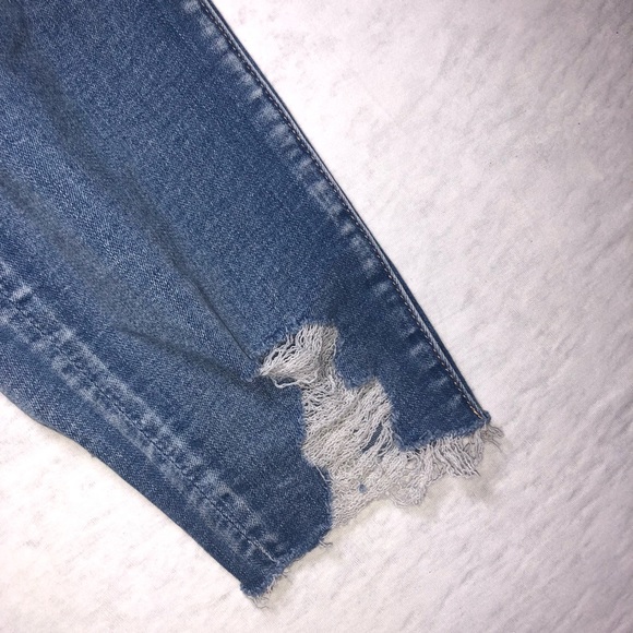 American Eagle Skinny Jeans - Picture 4 of 5